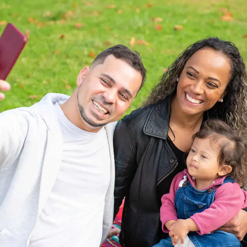 Voyager en famille avec les livres : éveiller à l’altérité et défendre les droits de l’enfant